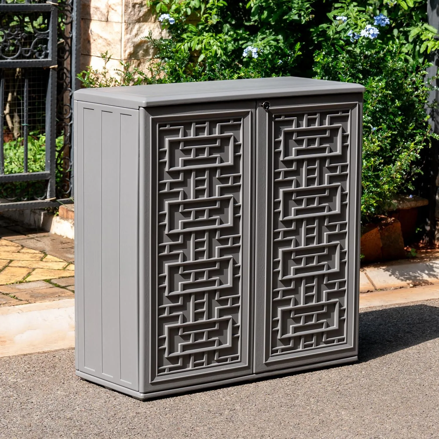 9 cubic feet Indoor & Outdoor Storage Cabinet