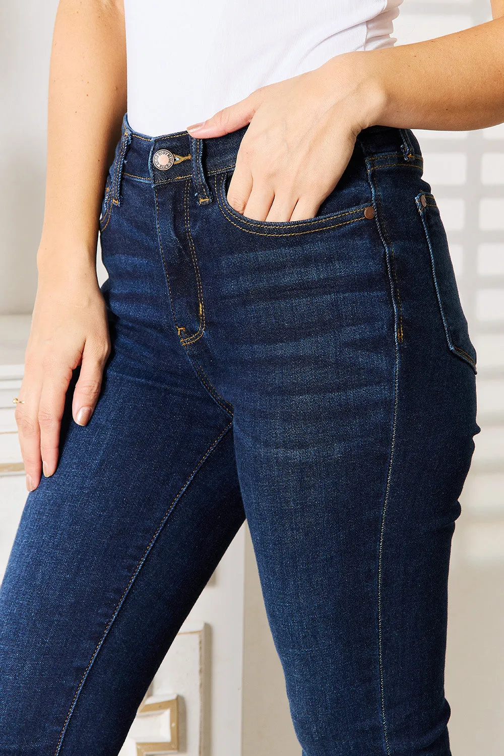 *APP EXCLUSIVE* Judy Blue Skinny Jeans with Pockets