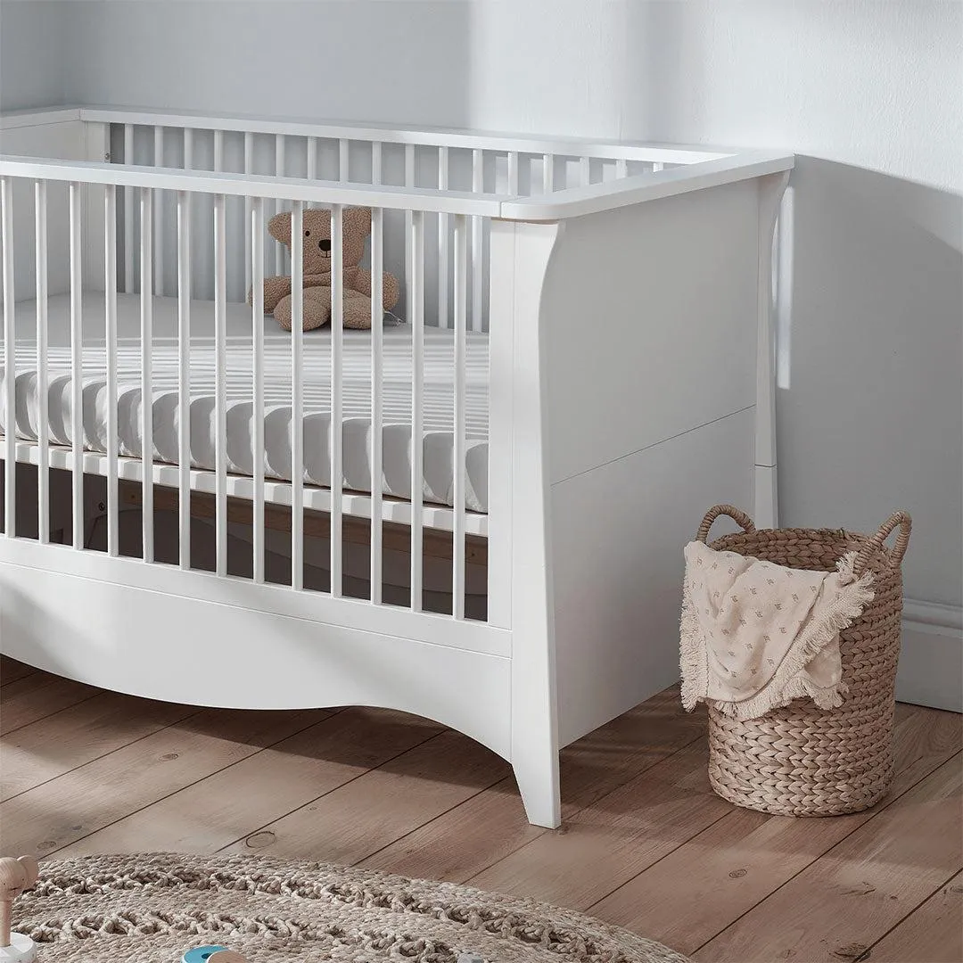 CuddleCo Clara 2 Piece Set 3-Drawer Dresser   Cot Bed - White