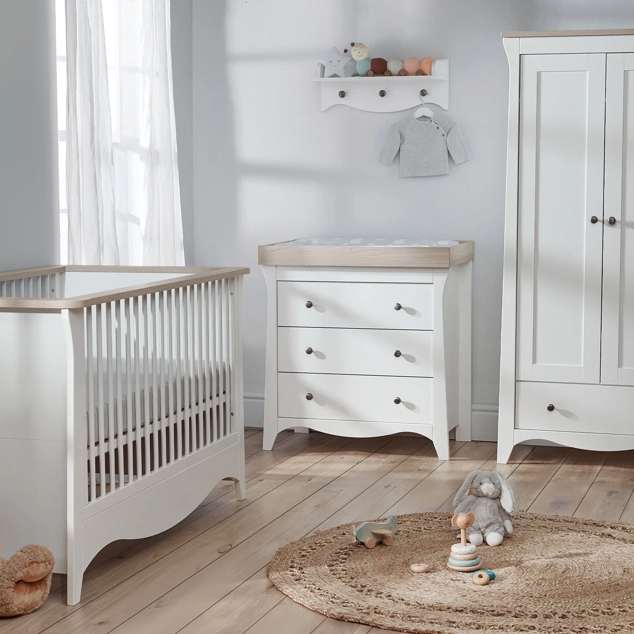 CuddleCo Clara 3 Piece Nursery Furniture Set in White/Ash