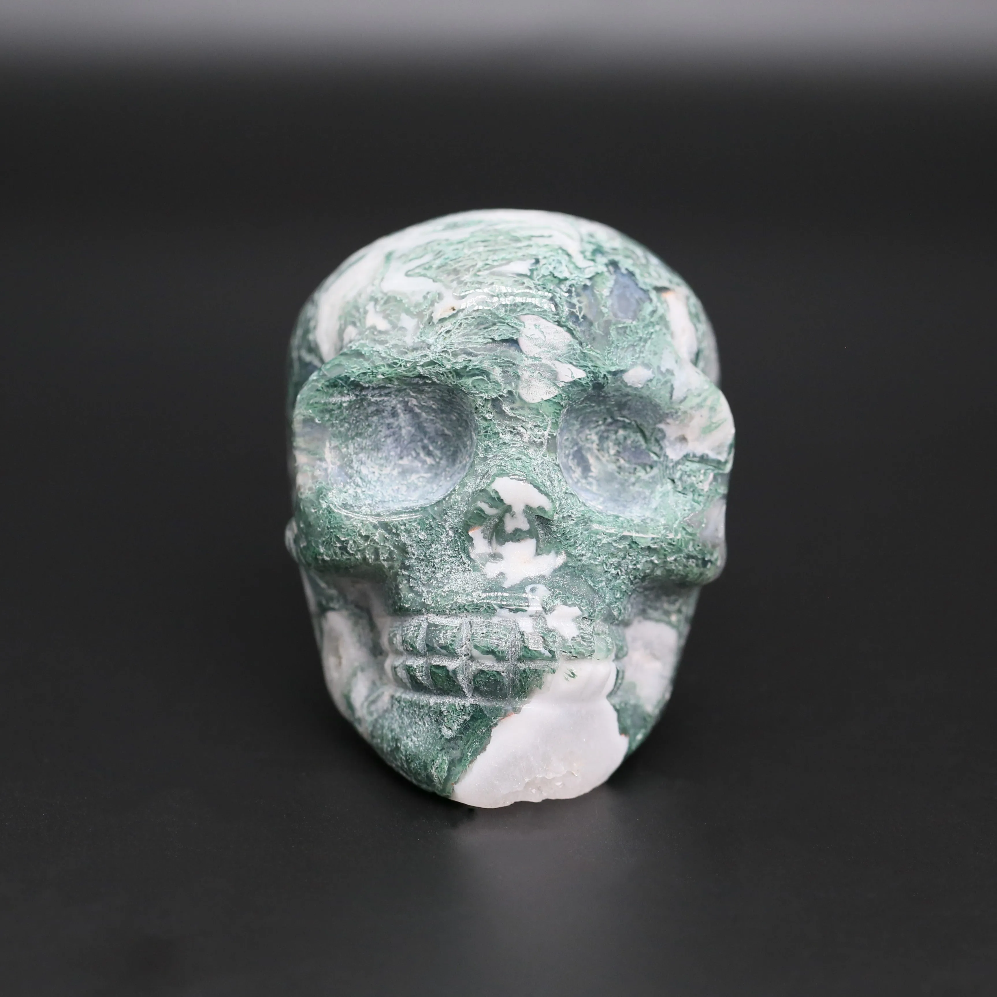 Moss agate skull