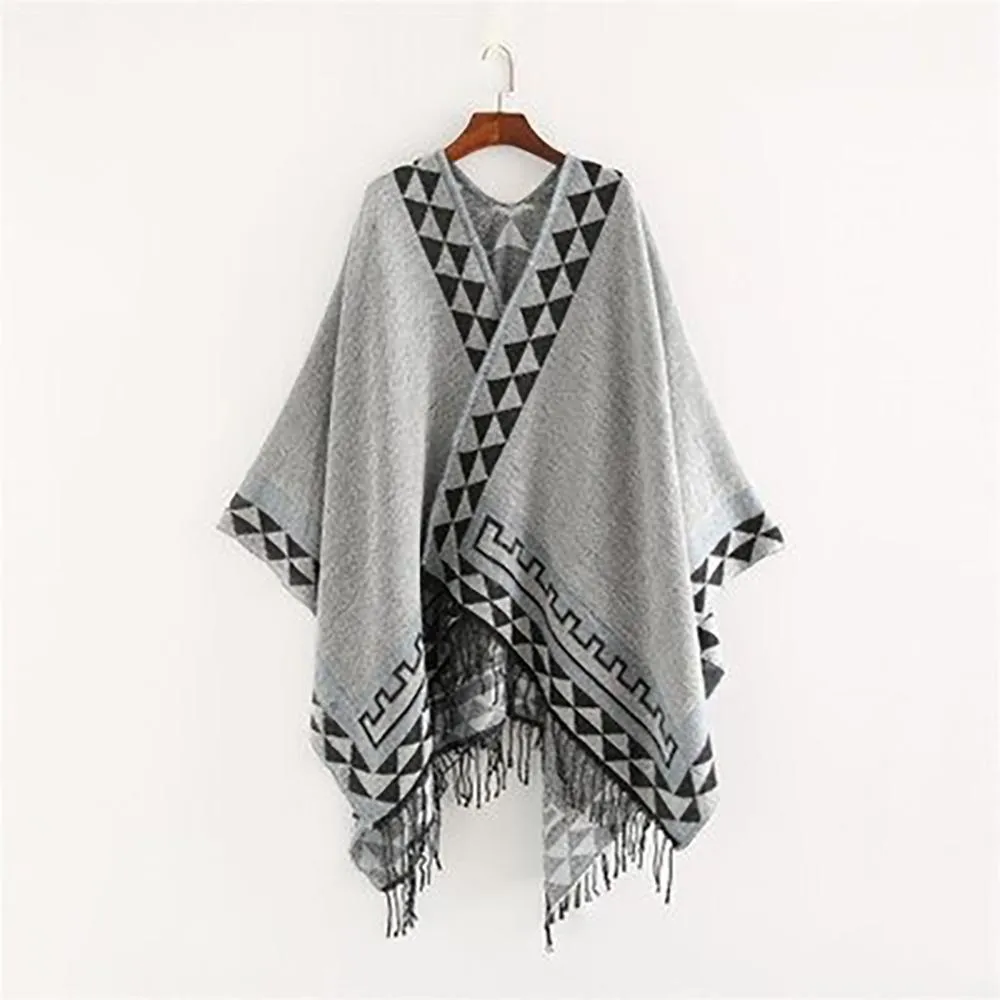 Retro Style Tassel Poncho Wrap Scarf with Tassels