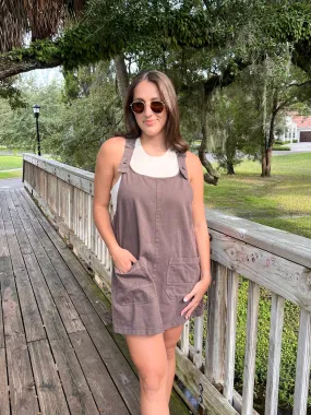 SUTTON OVERALL DRESS IN COCOA